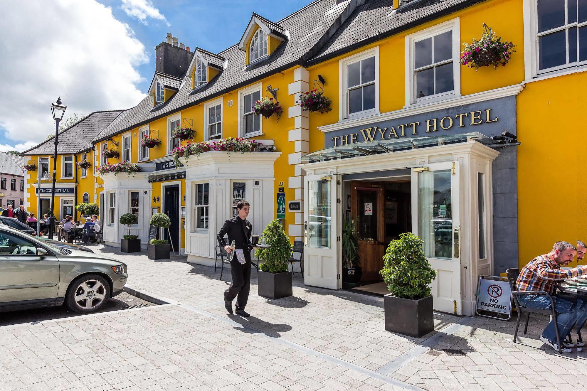 The Wyatt Hotel Westport Exterior photo